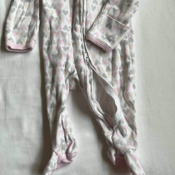 Bundle of 3 Cloud Island/ Carter’s Cotton Sleepers Size Newborn - Picture 5 of 14